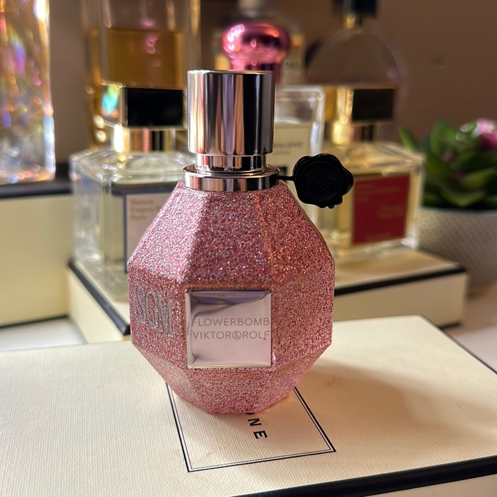 Viktor&Rolf Flowerbomb 1.7